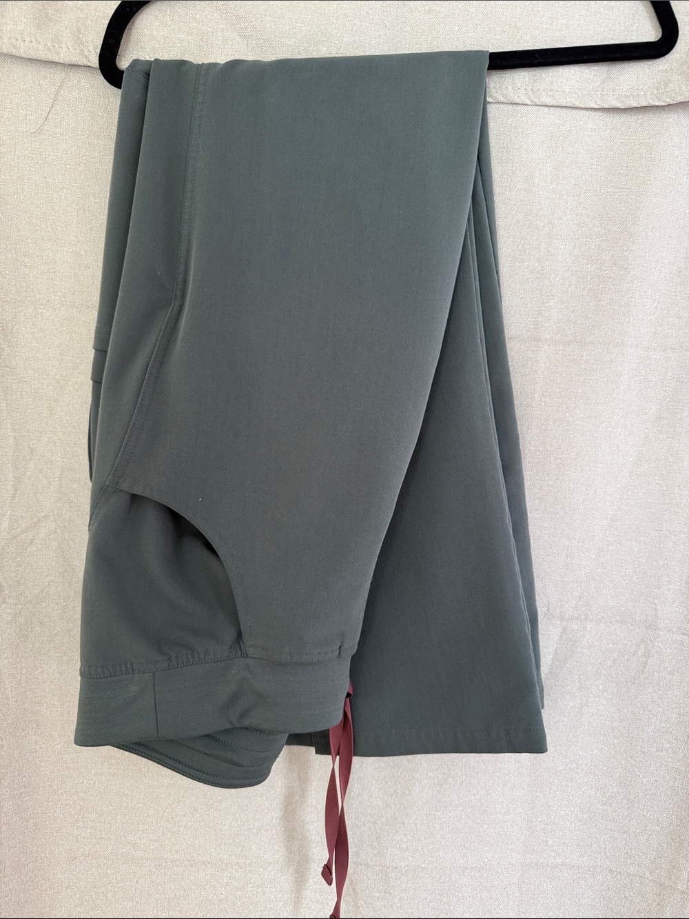 Women’s Figs scrub pant medium tall